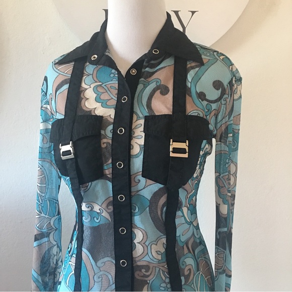 ✨️4/$25 SALE✨️BISOU BISOU blouse. Sz. S - Picture 2 of 5